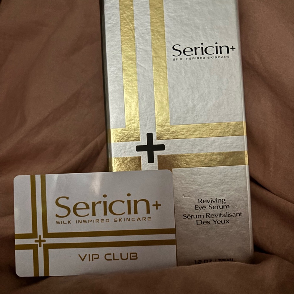 Gold and White Radiance Serum for Glowing Skin